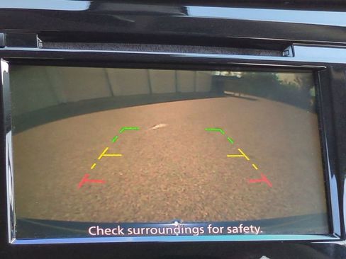 Used 2020 Nissan Rogue SV image 21