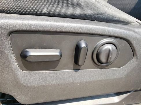Used 2019 Chevrolet Silverado 1500 LT w/ All-Star Edition AWD/4WD image 23