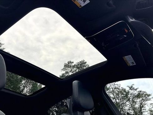 Certified 2024 Mercedes-Benz C 300 4MATIC Sedan w/ AMG Line w/ Night Package image 11