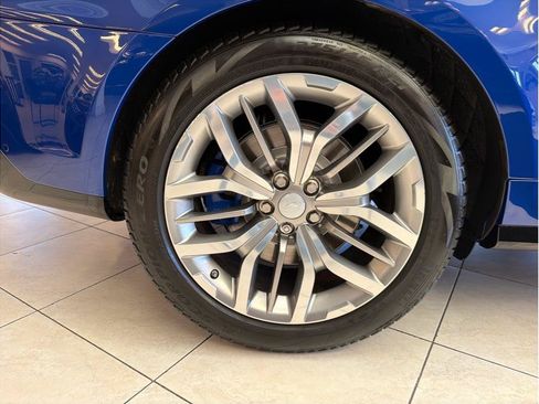 Used 2017 Land Rover Range Rover Sport SVR AWD/4WD image 47
