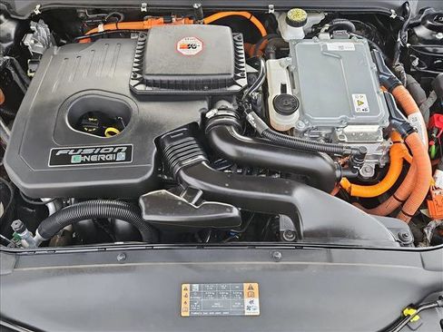Used 2018 Ford Fusion Energi SE image 23