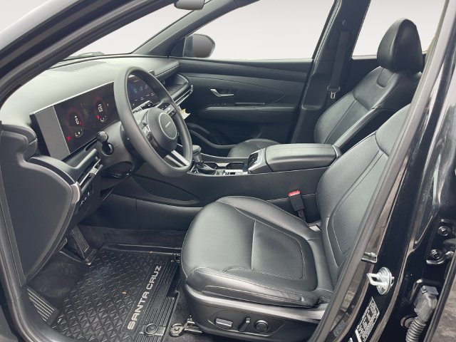 Used 2025 Hyundai Santa Cruz SEL AWD/4WD image 9