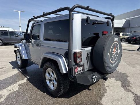 Used 2013 Jeep Wrangler Sahara image 6