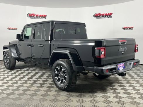New 2025 Jeep Gladiator Sport w/ Premium Package image 6