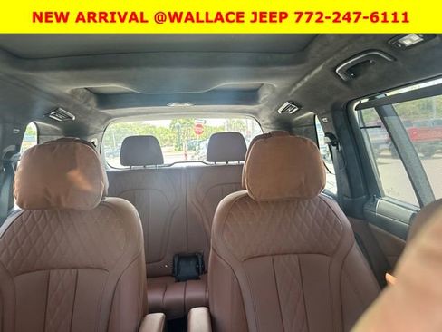 Used 2025 BMW X7 M60i w/ Climate Comfort Package AWD/4WD image 10