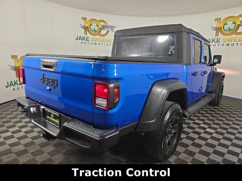Used 2021 Jeep Gladiator Sport image 9