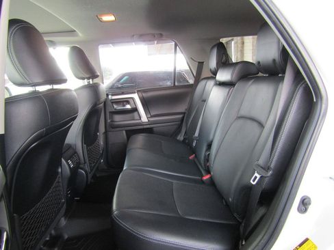 Used 2017 Toyota 4Runner Limited RWD image 10