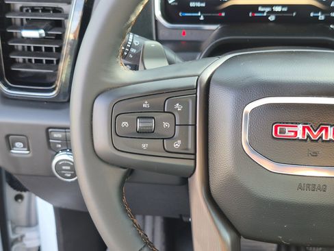 Used 2026 GMC Sierra 1500 AT4 w/ AT4 Premium Package AWD/4WD image 21