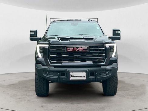 Used 2024 GMC Sierra 2500 AT4X w/ AT4X AEV Edition AWD/4WD image 8
