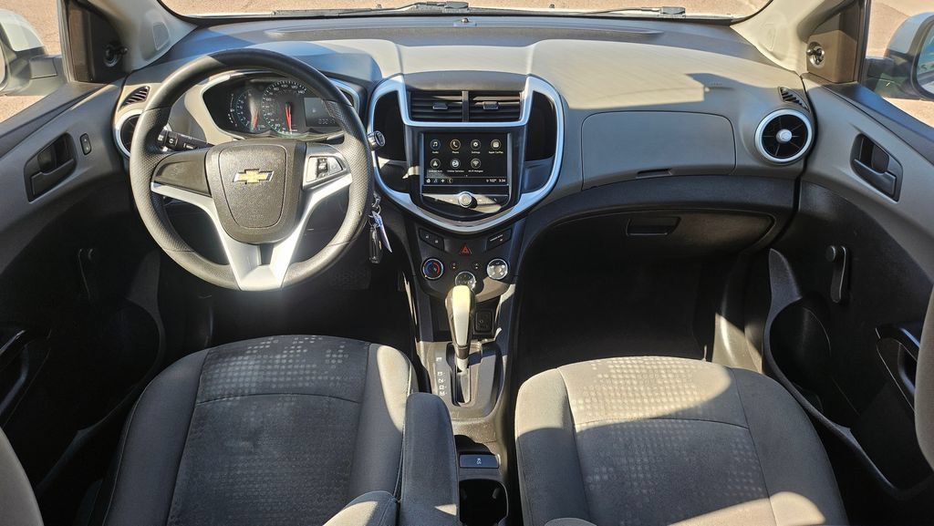 Used 2019 Chevrolet Sonic LT FWD image 5