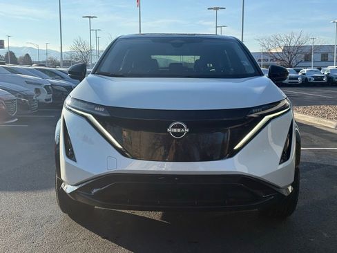 Used 2023 Nissan Ariya VENTURE+ image 2