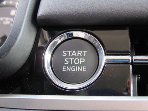 New 2026 Mitsubishi Outlander ES FWD image 23