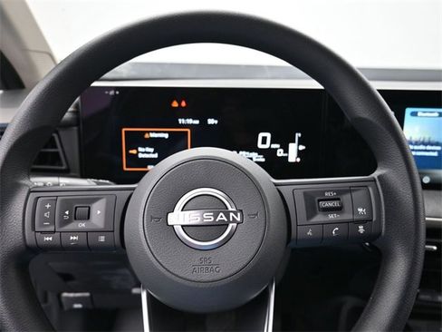 New 2026 Nissan Kicks SV image 18