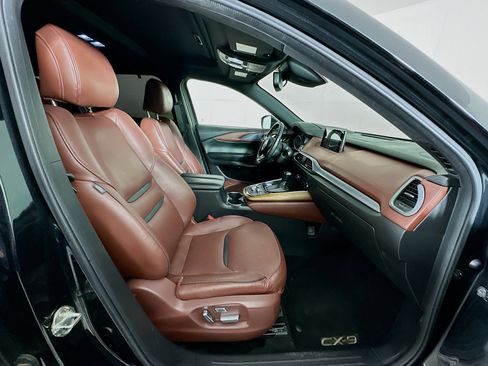 Used 2018 MAZDA CX-9 Signature image 33