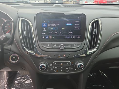 Used 2022 Chevrolet Equinox RS w/ RS Leather Package AWD/4WD image 14