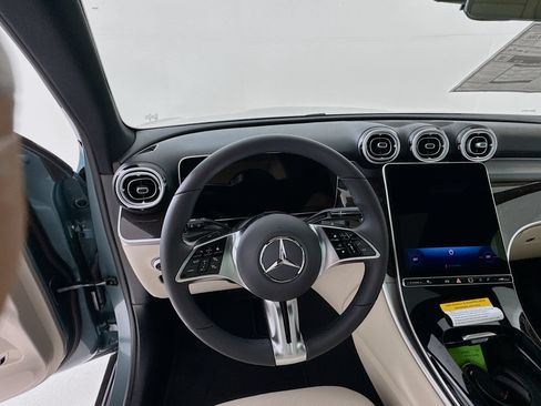 New 2026 Mercedes-Benz GLC 300 image 12