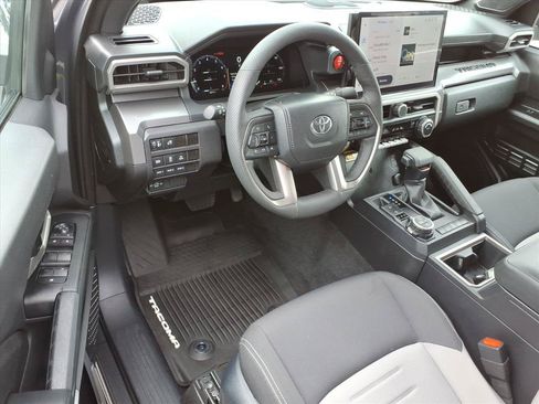 Used 2024 Toyota Tacoma TRD Off-Road w/ TRD Off Road Upgrade Package AWD/4WD image 8