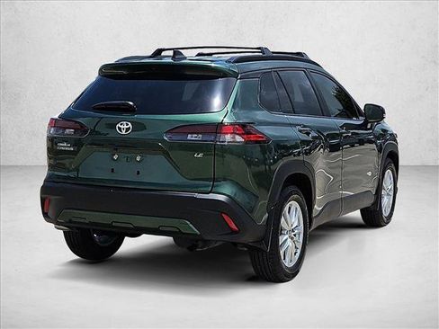 Used 2026 Toyota Corolla Cross LE w/ Moonroof Package FWD image 5