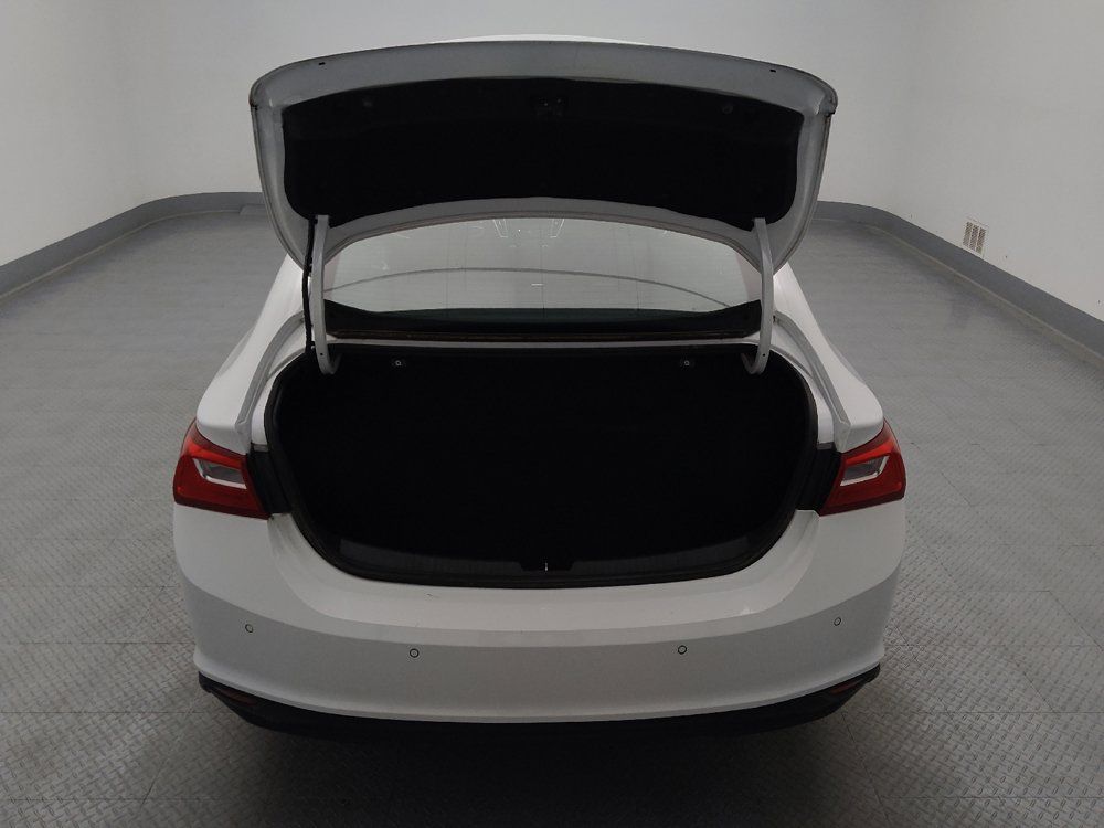 Used 2021 Chevrolet Malibu LS w/ Driver Confidence Package II FWD image 29