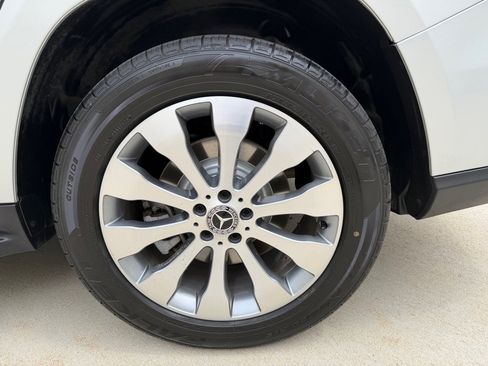 Used 2017 Mercedes-Benz GLS 450 4MATIC image 10