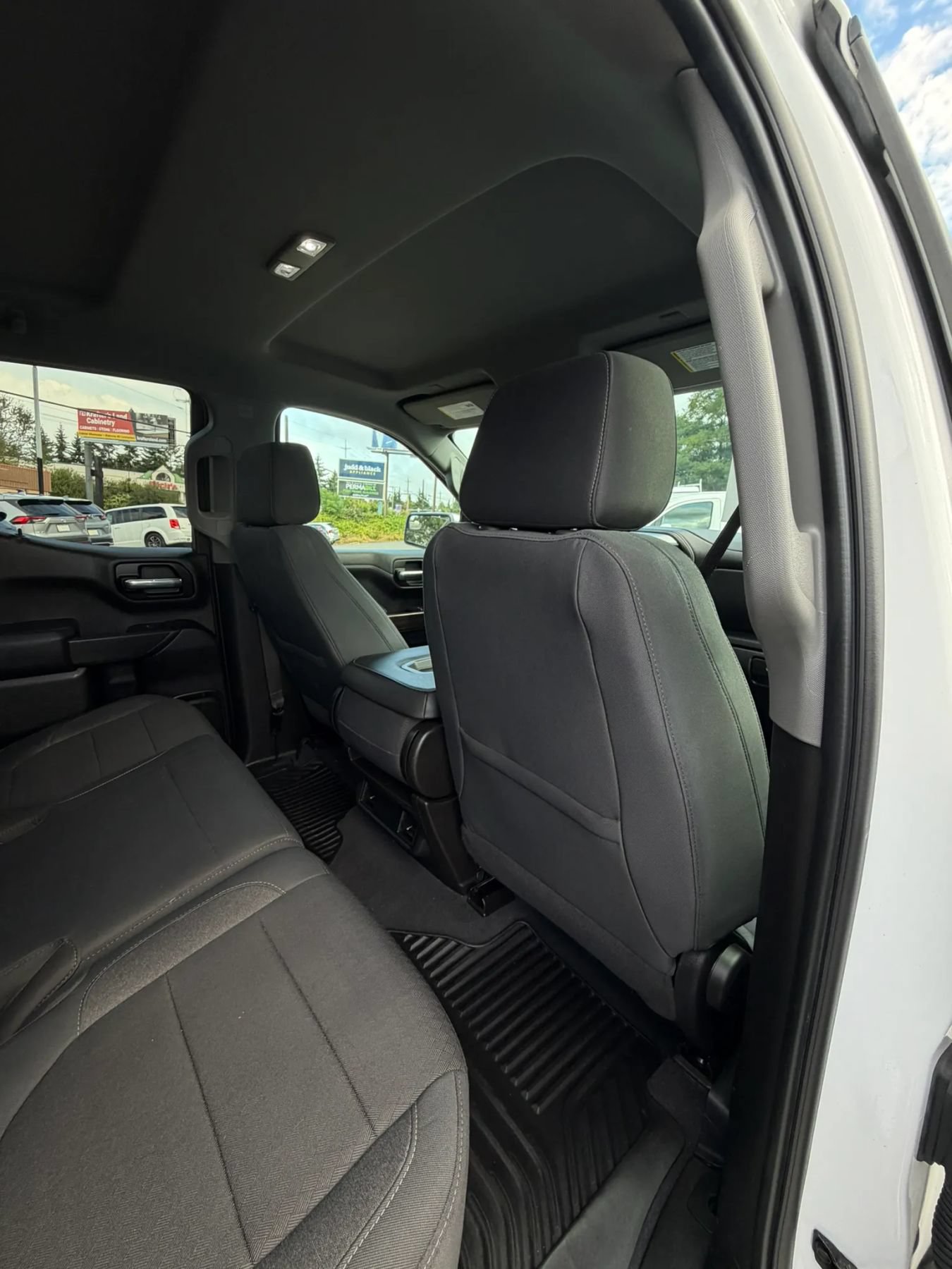 Used 2020 Chevrolet Silverado 1500 LT w/ Bed Protection Package AWD/4WD image 21