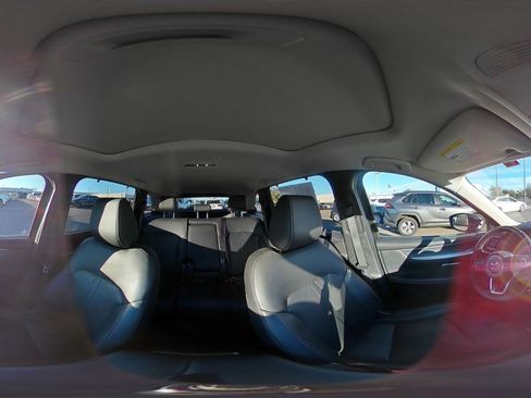 Used 2025 MAZDA CX-70 3.3 Turbo w/ Preferred Package image 42