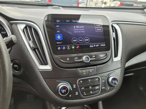 Used 2023 Chevrolet Malibu LT w/ Driver Confidence Package FWD image 21