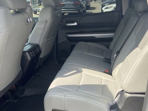 Used 2020 Toyota Tundra SR5 w/ SR5 Leather Package image 6