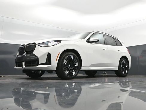 New 2026 BMW X3 xDrive30 w/ Premium Package AWD/4WD image 39