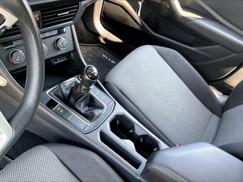 Used 2021 Volkswagen Jetta S FWD image 16