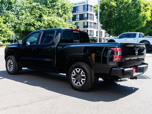 New 2026 Nissan Frontier SV w/ Tow Package AWD/4WD image 4