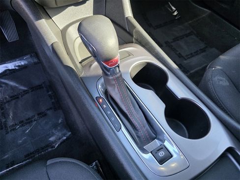 Used 2023 Chevrolet Malibu RS image 24