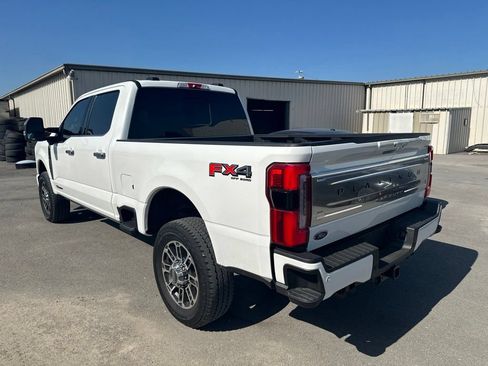 Used 2026 Ford F350 Platinum w/ Platinum Plus Package AWD/4WD image 4