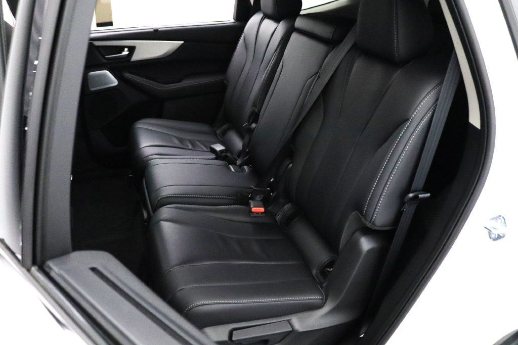 Certified 2026 Acura MDX w/ Technology Package AWD/4WD image 10
