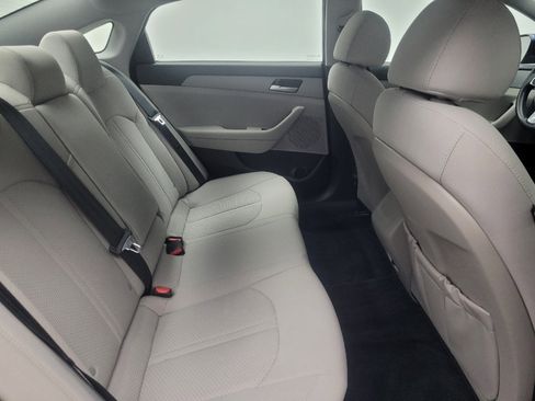 Used 2018 Hyundai Sonata SE w/ Cargo Package FWD image 19