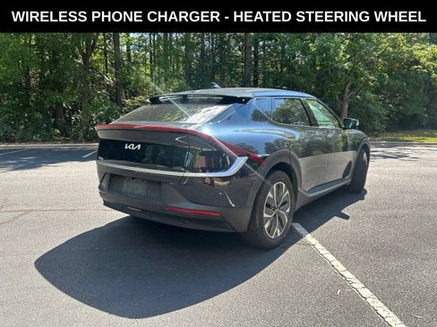 Used 2024 Kia EV6 Light RWD image 4