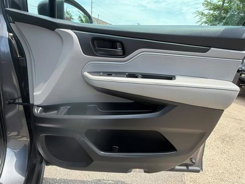 Used 2019 Honda Odyssey EX-L image 25