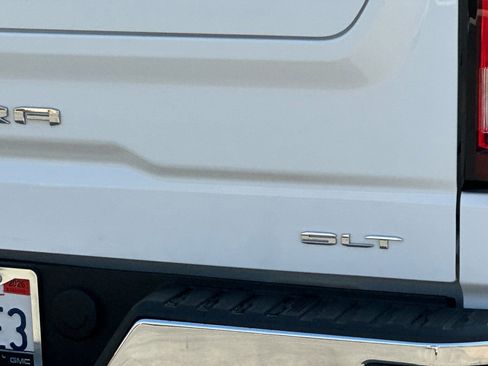 Certified 2021 GMC Sierra 1500 SLT w/ X31 Off-Road Package image 27