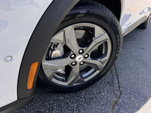 Used 2023 Ford Mustang Mach-E Select image 10