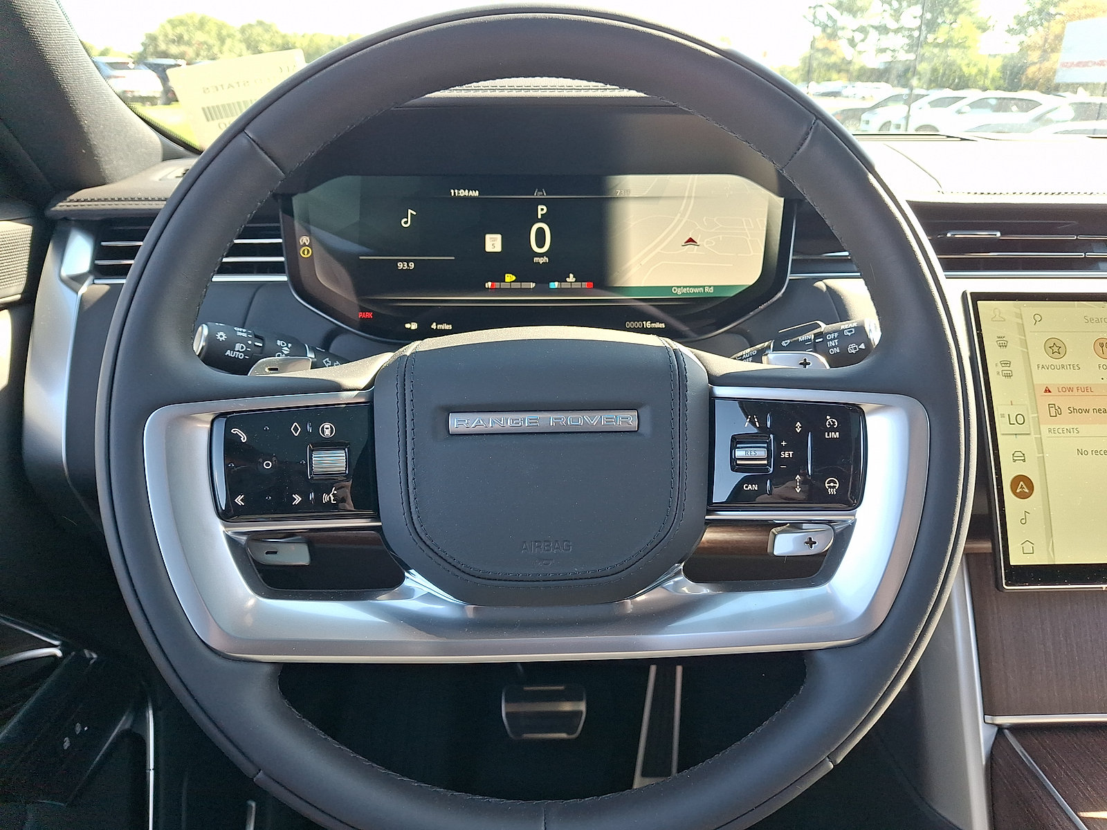 New 2027 Land Rover Range Rover Long Wheelbase SE AWD/4WD image 12