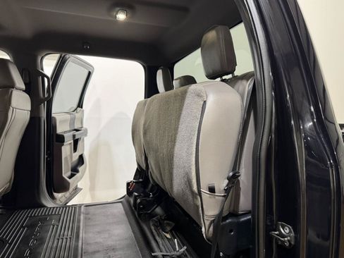 Used 2020 Ford F250 XL w/ STX Appearance Package AWD/4WD image 18
