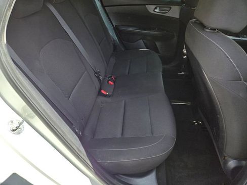 Used 2019 Kia Forte LXS image 15