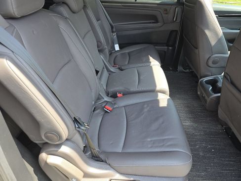 Used 2024 Honda Odyssey Touring image 23