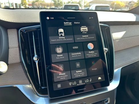 New 2026 Volvo XC90 B6 Plus AWD/4WD image 29