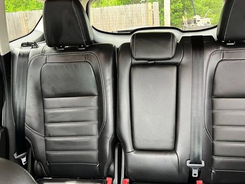 Used 2018 Ford Escape Titanium FWD image 14