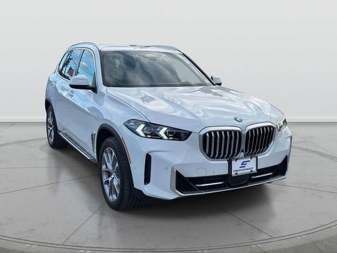 Used 2026 BMW X5 xDrive40i image 1