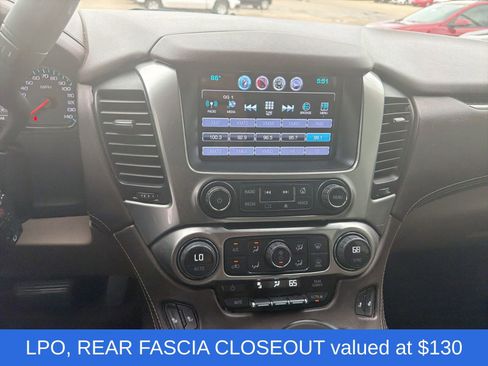 Used 2016 Chevrolet Suburban LT RWD image 7