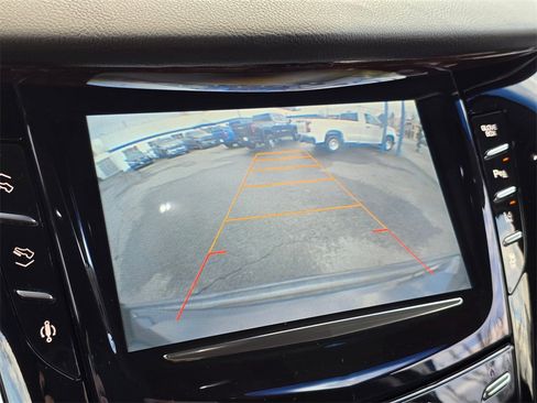 Used 2015 Cadillac Escalade ESV Luxury image 34