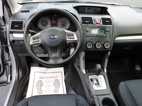Used 2015 Subaru Forester 2.5i Premium AWD/4WD image 18