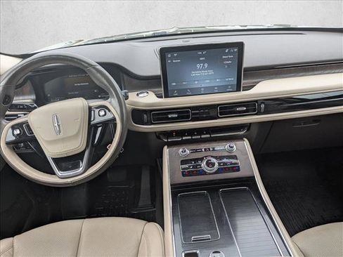 Used 2021 Lincoln Aviator Reserve w/ Equipment Group 201A RWD image 18